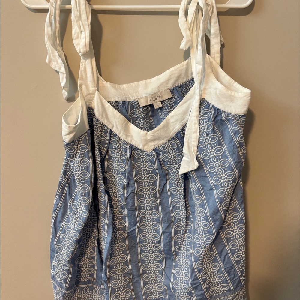 LOFT Blue and White Women's Top